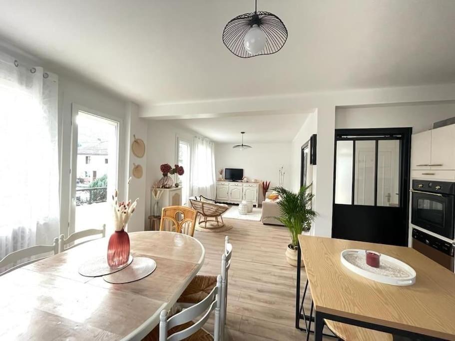 Superbe Appartement Avec Salle De Jeux Vaux-les-Saint-Claude Экстерьер фото