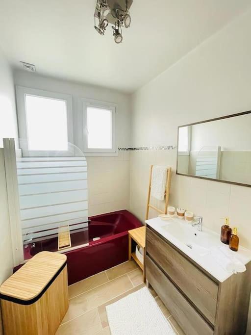 Superbe Appartement Avec Salle De Jeux Vaux-les-Saint-Claude Экстерьер фото