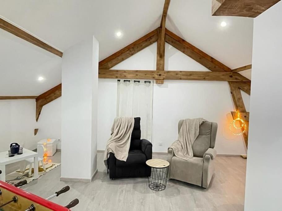 Superbe Appartement Avec Salle De Jeux Vaux-les-Saint-Claude Экстерьер фото